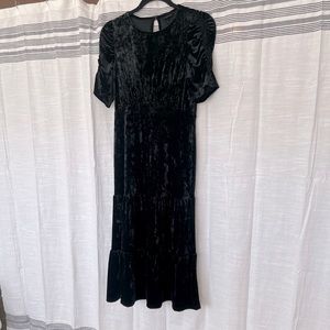 Black Velvet MIDI Dress